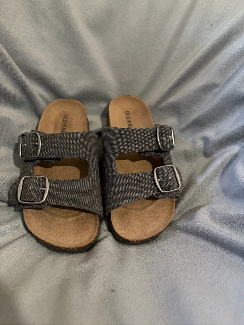 Old Navy Kids Double-Buckle Slide Sandals in Gray